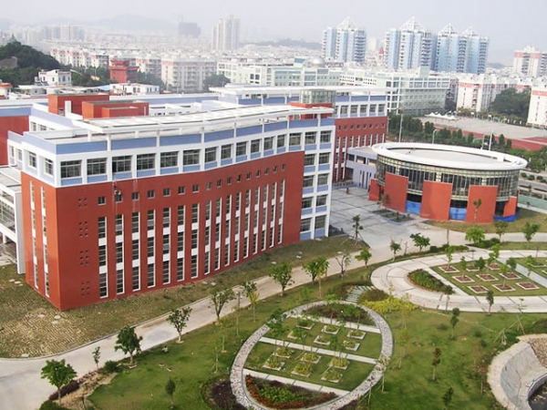 郑州解放军信息工程学院